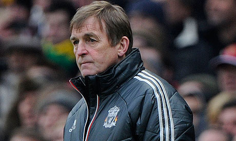 Kenny-Dalglish-looks-deje-007.jpg